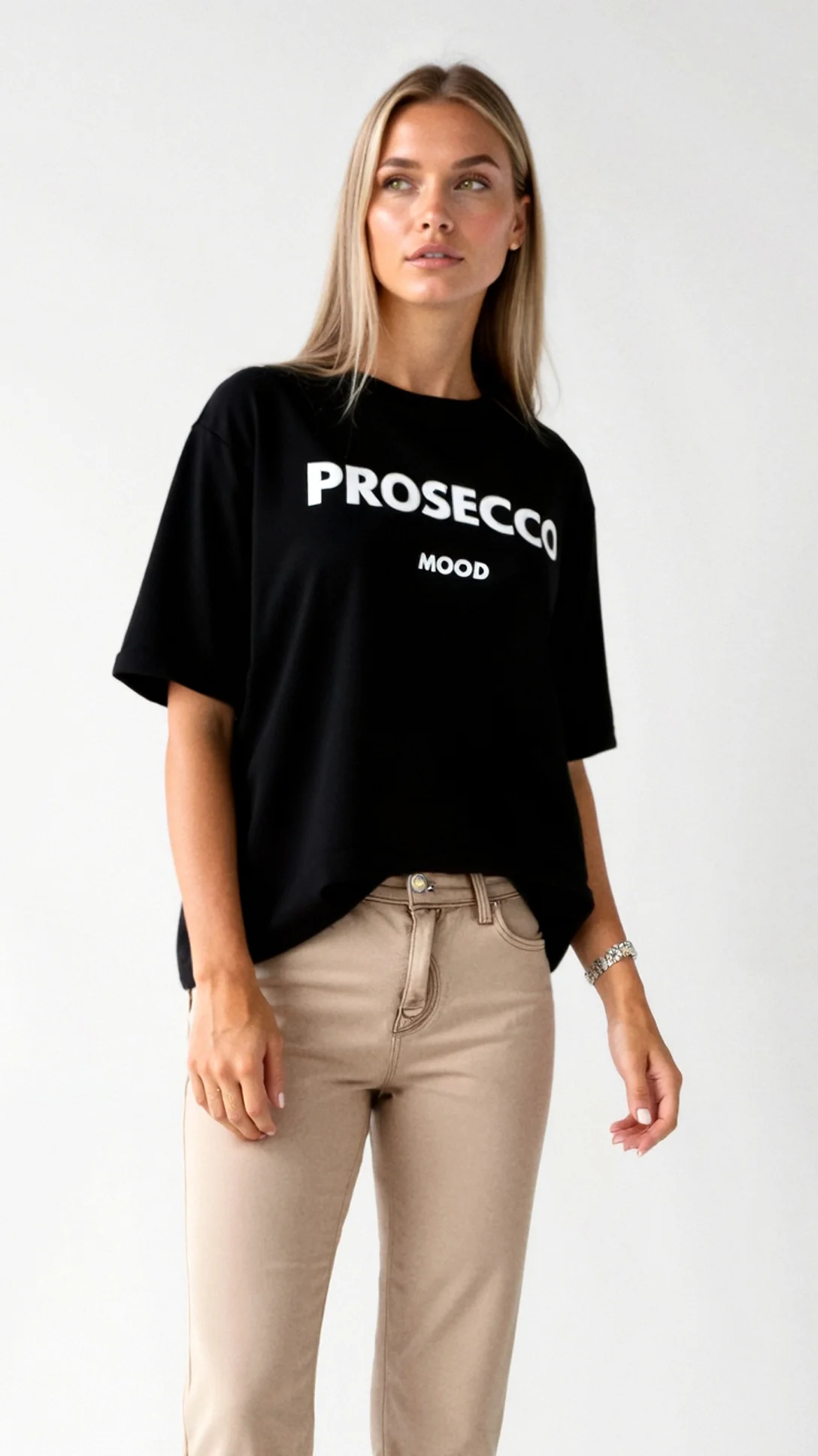 Delilah Oversized Graphic T-Shirt - Nextleian